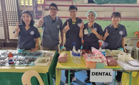 Volunteer doctors and dentists (2)